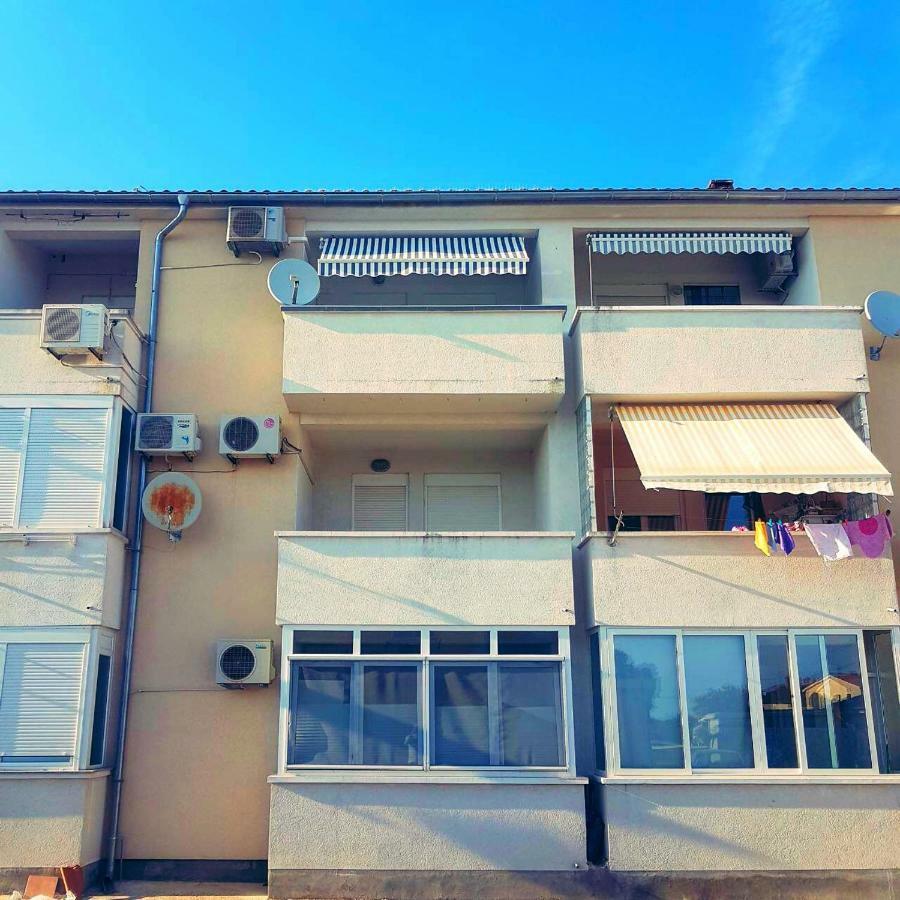 Apartment Alice Пула Экстерьер фото